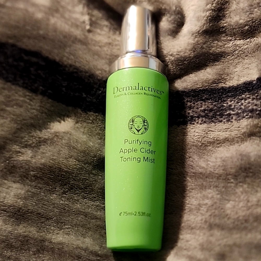 Dermalactives purifying apple cider toning mist